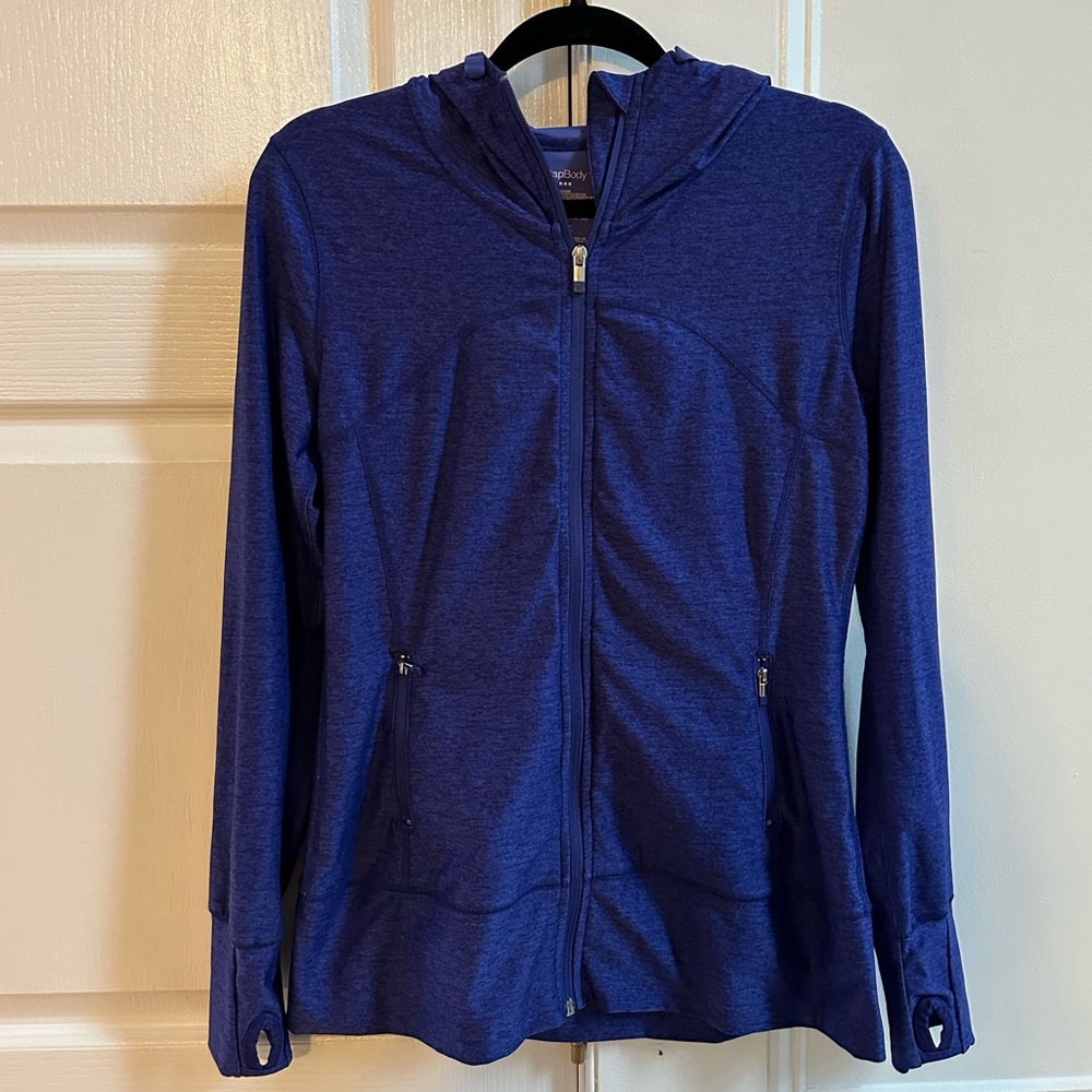 Athleisure zip up